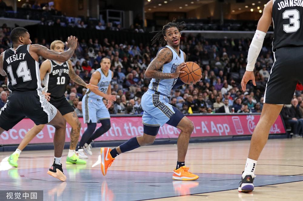 体育备战公益两不误 泰山队以“爱”之名进校园